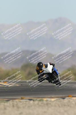 media/Oct-26-2025-Race Pace (Sun) [[c1447ca738]]/Non Verified (1st 20 Minutes of every Hour)/4-Turn 14 (1110am)/